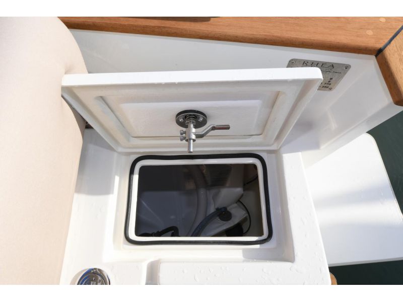 RHEA MARINE 23 Open V 2