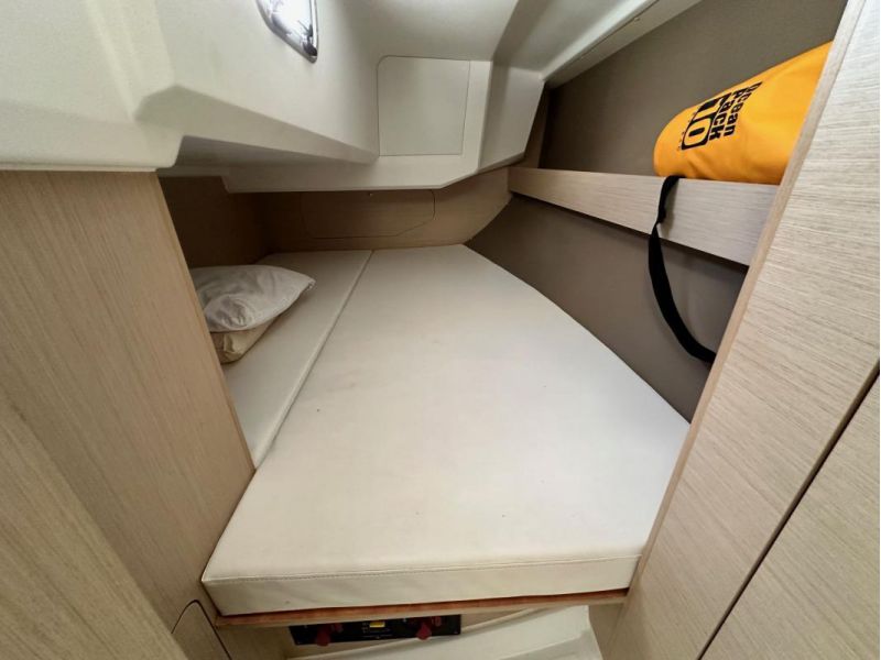 BENETEAU Oceanis 30.1 occasion