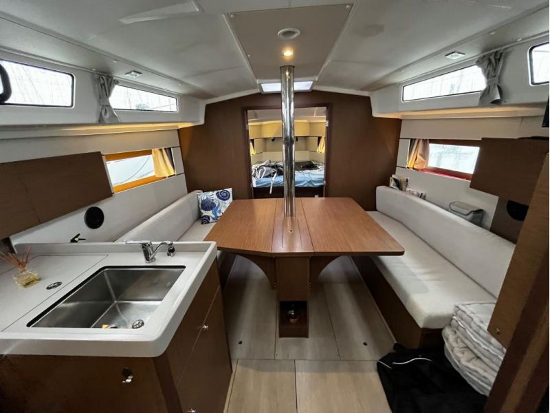 BENETEAU Oceanis 38.1 occasion