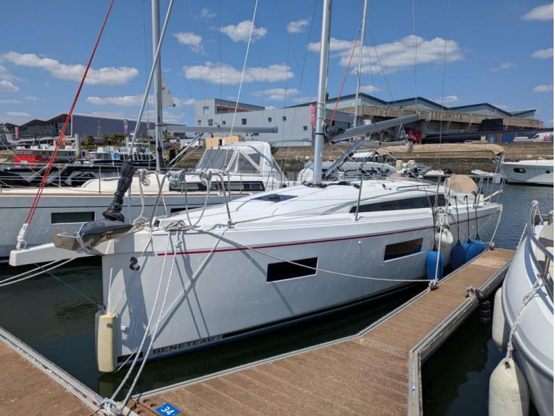 BENETEAU Oceanis 34.1 occasion