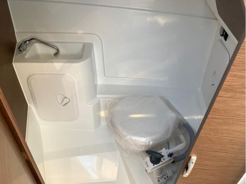 BENETEAU Antares 7 OB V2