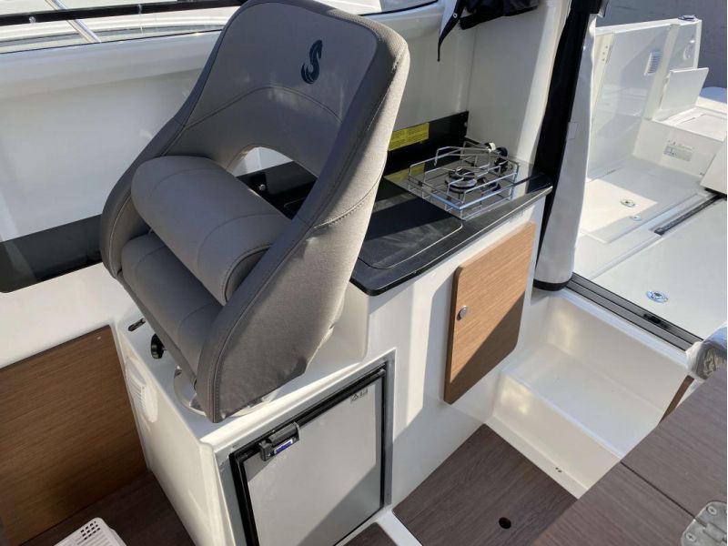 BENETEAU Antares 8