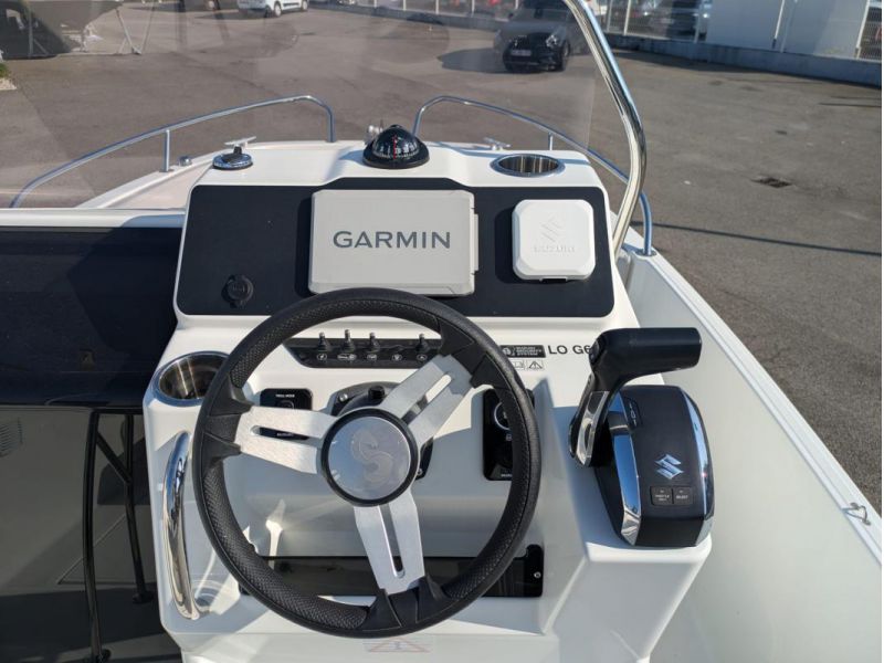 BENETEAU Flyer 6 SPACEdeck occasion