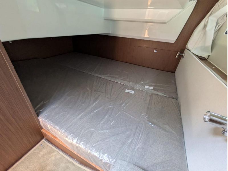 BENETEAU Antares 9 V2