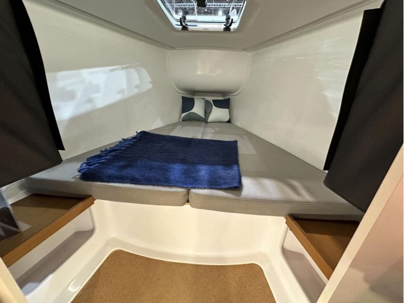 BENETEAU First 30
