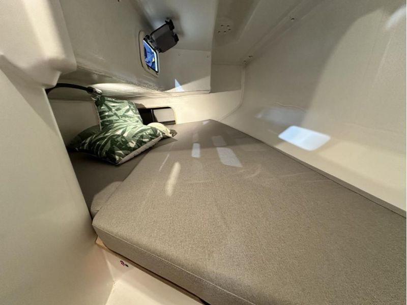 BENETEAU First 30