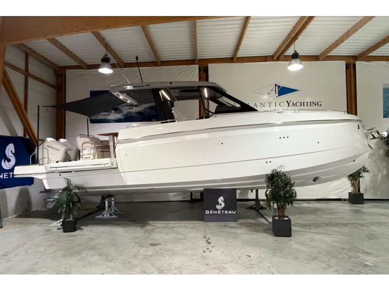 BENETEAU Gran Turismo 35
