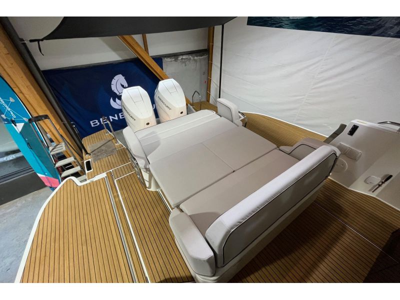 BENETEAU Gran Turismo 35