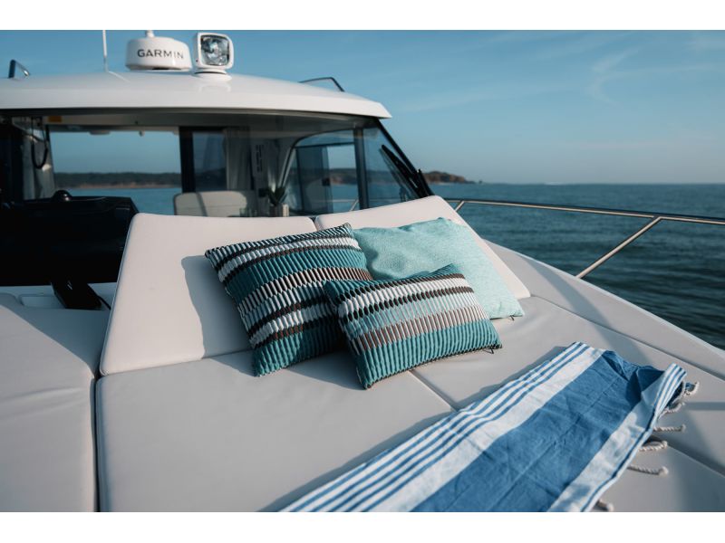 BENETEAU Antares 9