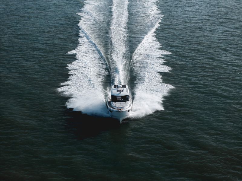 BENETEAU Antares 9