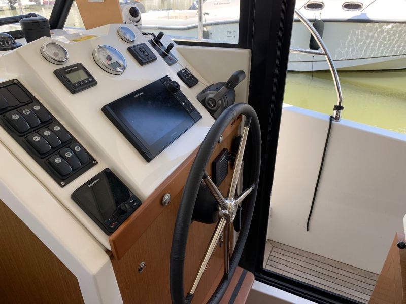 BENETEAU SWIFT TRAWLER 30 occasion