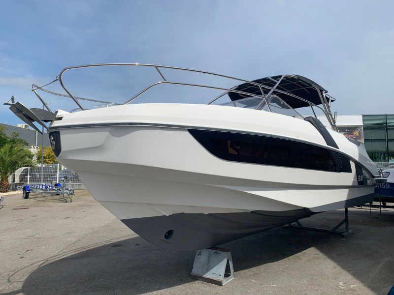 BENETEAU FLYER 8.8 SUNDECK occasion