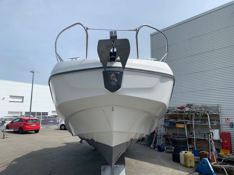 BENETEAU FLYER 8.8 SUNDECK occasion