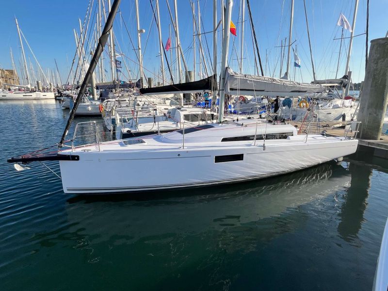 BENETEAU FIRST 30