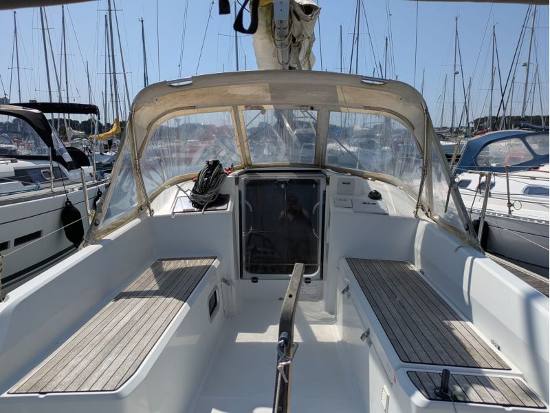 BENETEAU OCEANIS 30.1 occasion