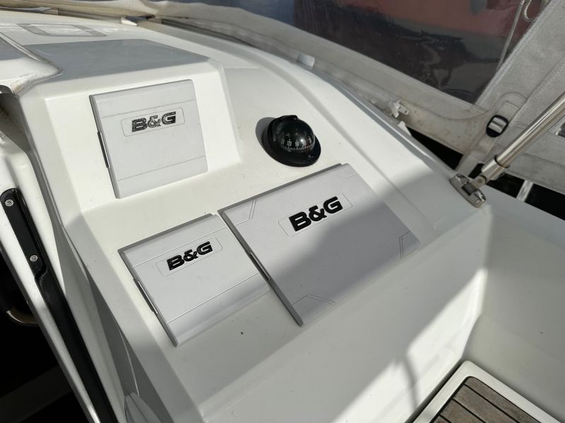 BENETEAU OCEANIS 30.1 occasion