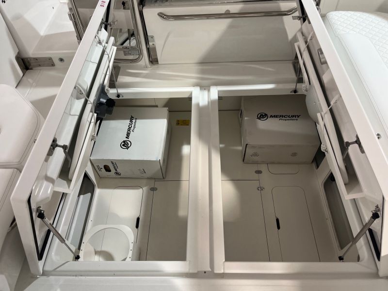 WELLCRAFT 38 T-Top