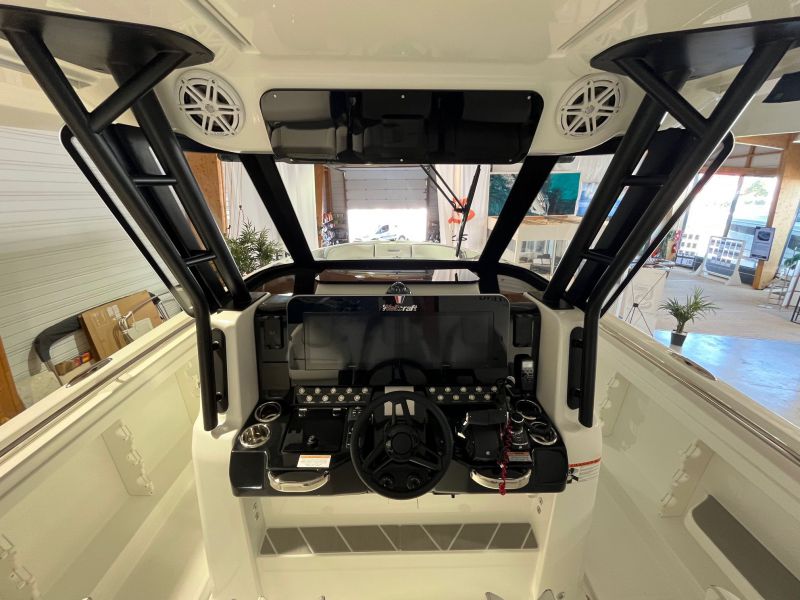 WELLCRAFT 38 T-Top
