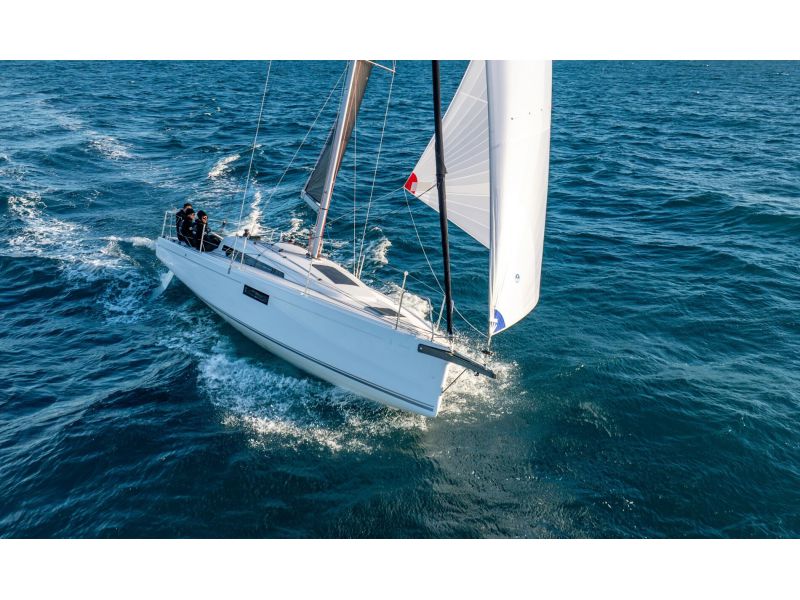 BENETEAU FIRST 30