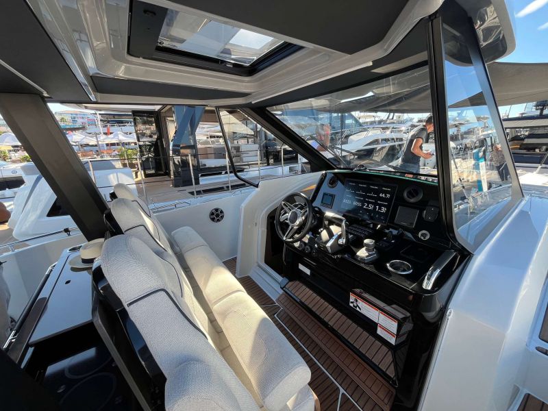 BENETEAU GRAN TURISMO 35