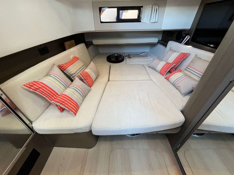 BENETEAU GRAN TURISMO 35