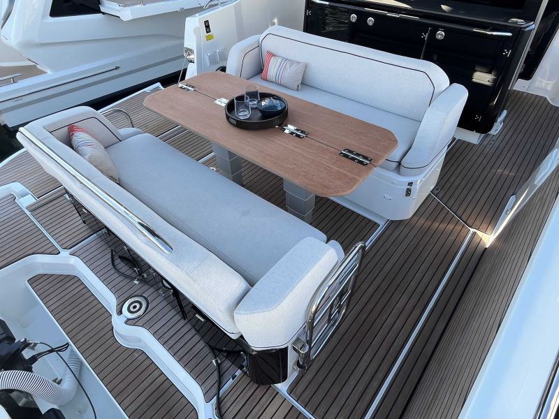 BENETEAU GRAN TURISMO 35