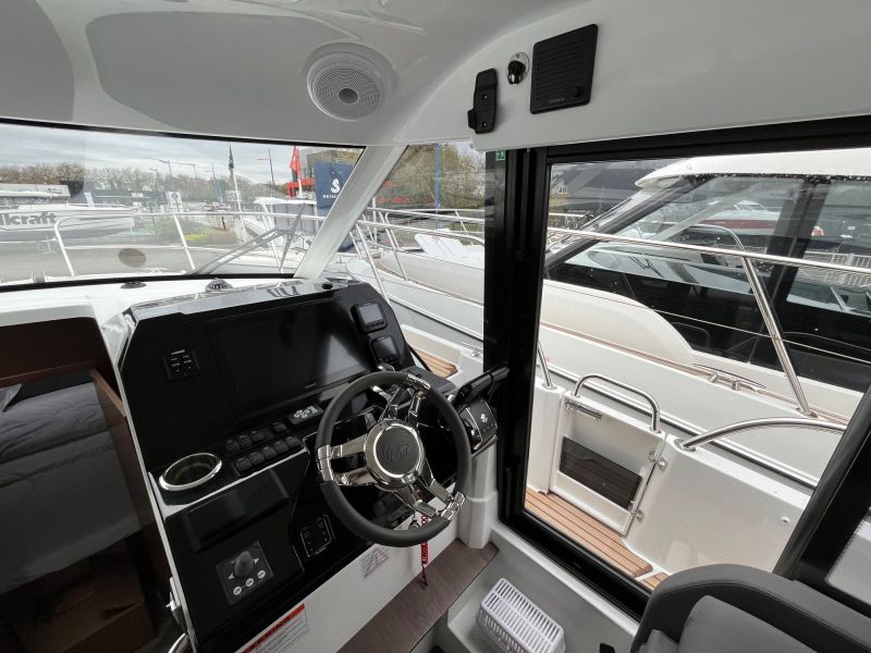 BENETEAU ANTARES 11 FLY OB