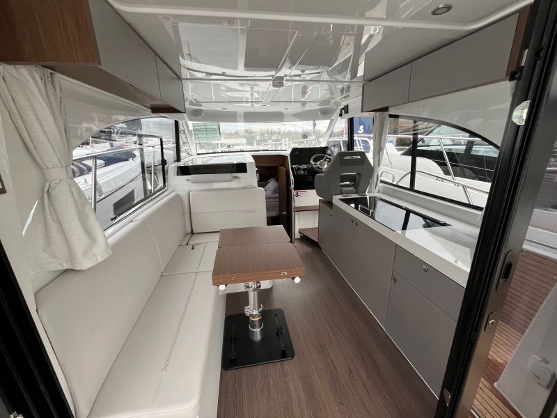 BENETEAU ANTARES 11 FLY OB