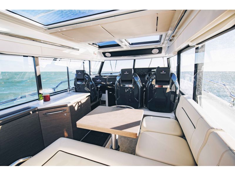 WELLCRAFT WELLCRAFT 38 EXPLORER