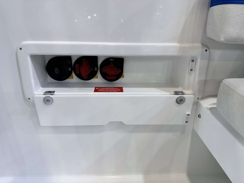 WELLCRAFT WELLCRAFT 28 EXPLORER