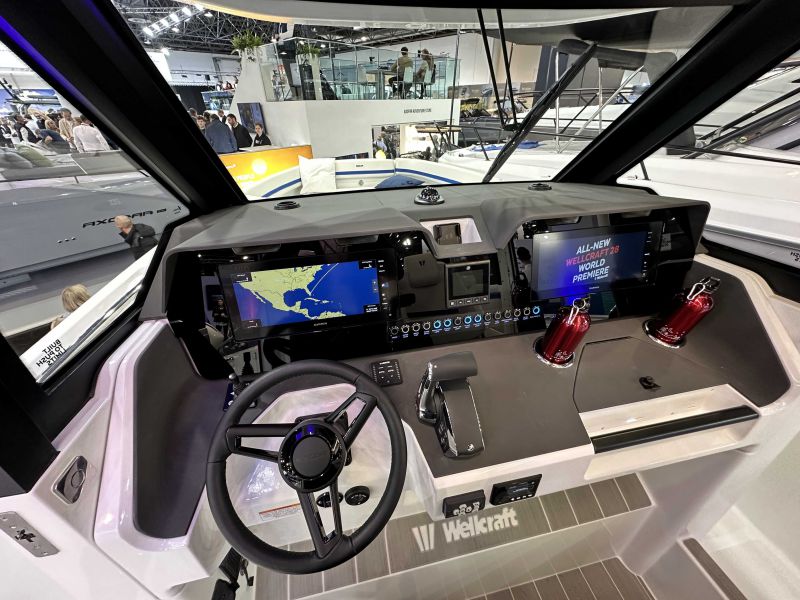 WELLCRAFT WELLCRAFT 28 EXPLORER