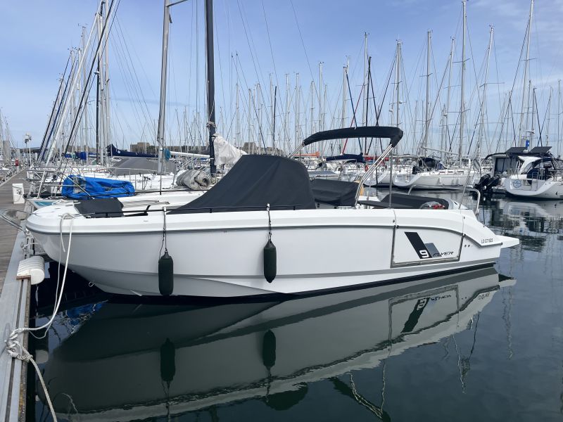 BENETEAU Flyer 9 SPACEdeck occasion