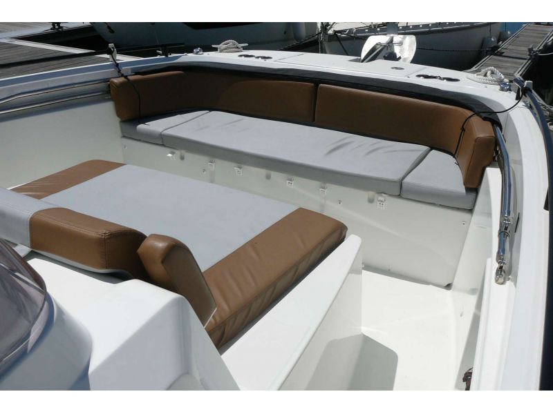 BENETEAU Flyer 9 SPACEdeck occasion
