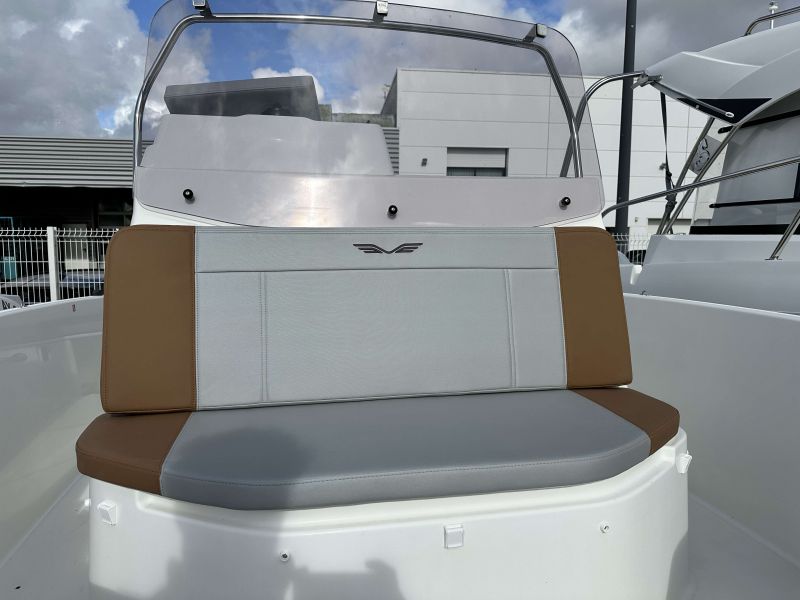 BENETEAU FLYER 6 SPACEDECK occasion