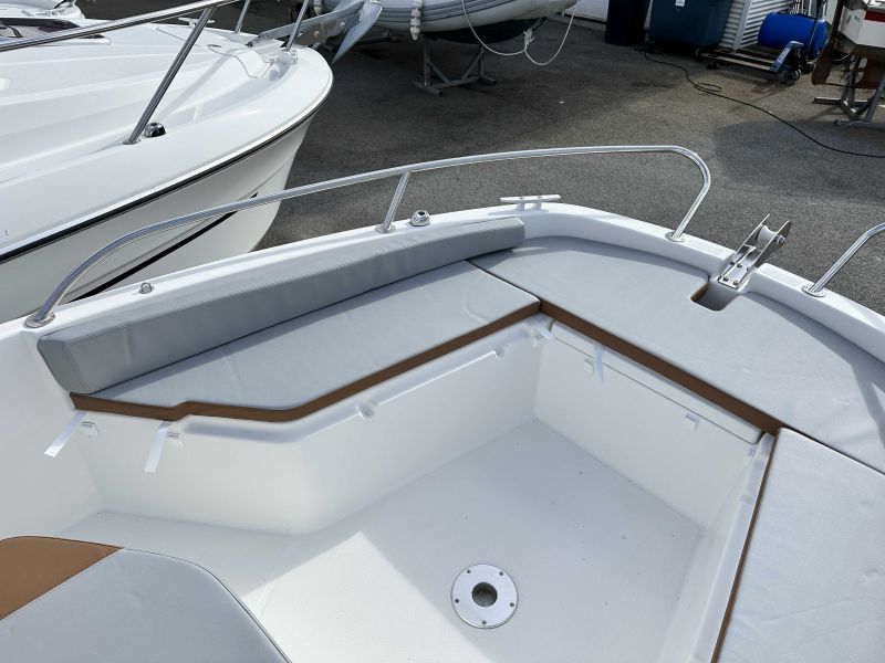 BENETEAU FLYER 6 SPACEDECK occasion