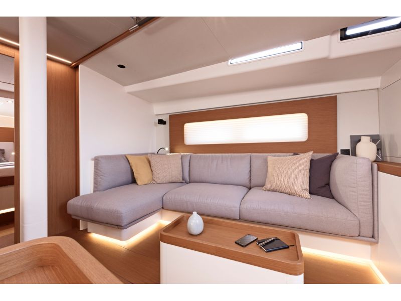 BENETEAU FIRST YACHT 53
