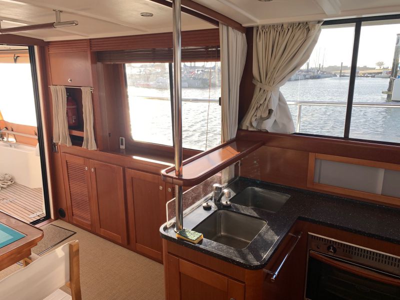 BENETEAU SWIFT TRAWLER 44 occasion