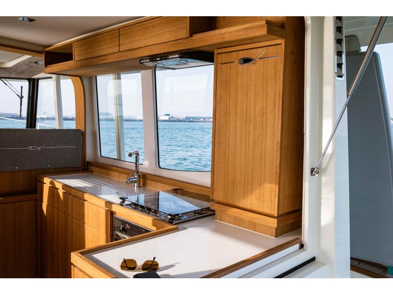 RHEA MARINE TRAWLER 34