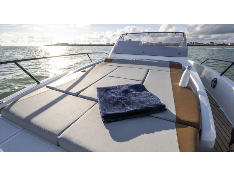 BENETEAU FLYER 9 SUNDECK