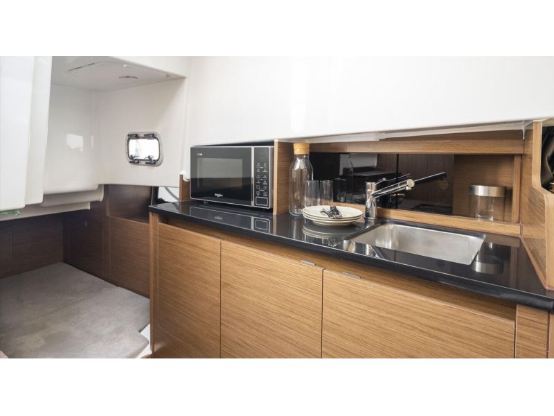 BENETEAU FLYER 9 SUNDECK