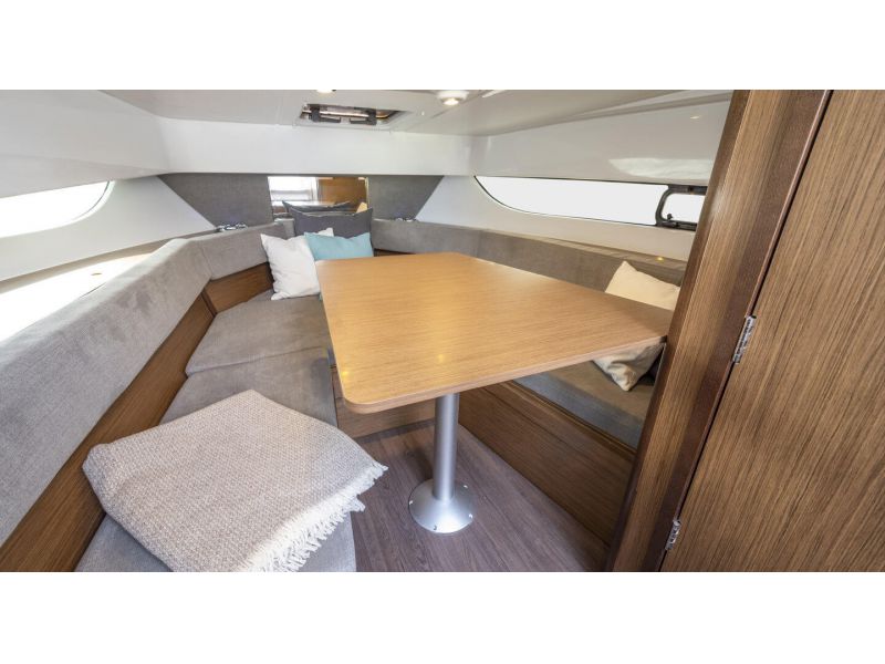 BENETEAU FLYER 9 SUNDECK