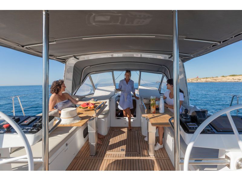Beneteau Yacht OCEANIS YACHT 54