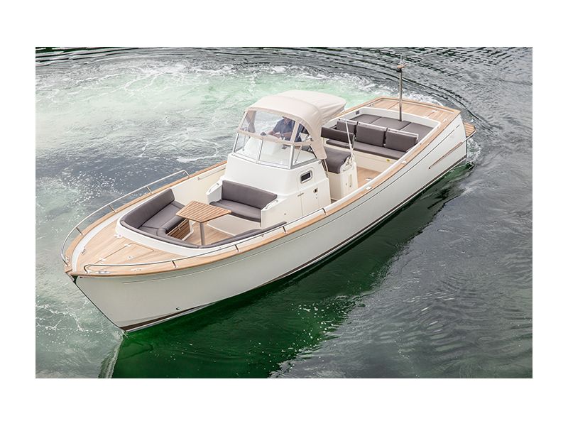 RHEA MARINE 35 OPEN