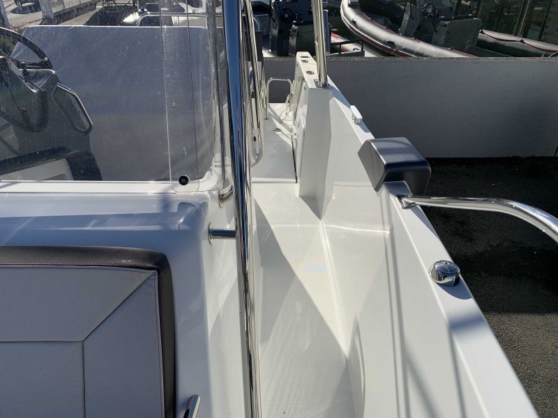 BENETEAU FLYER 8.8 SPACEDECK occasion