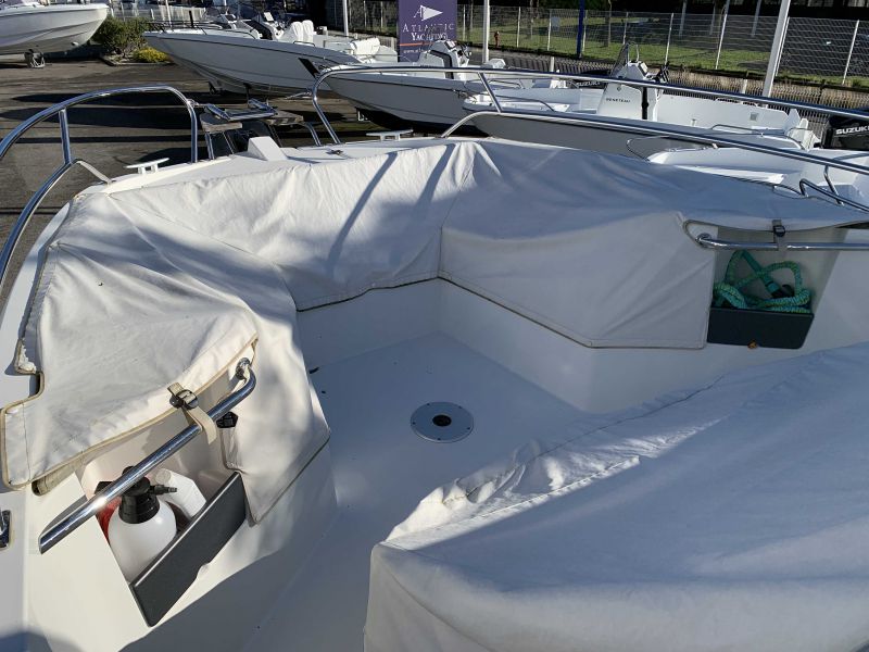 BENETEAU FLYER 8.8 SPACEDECK occasion