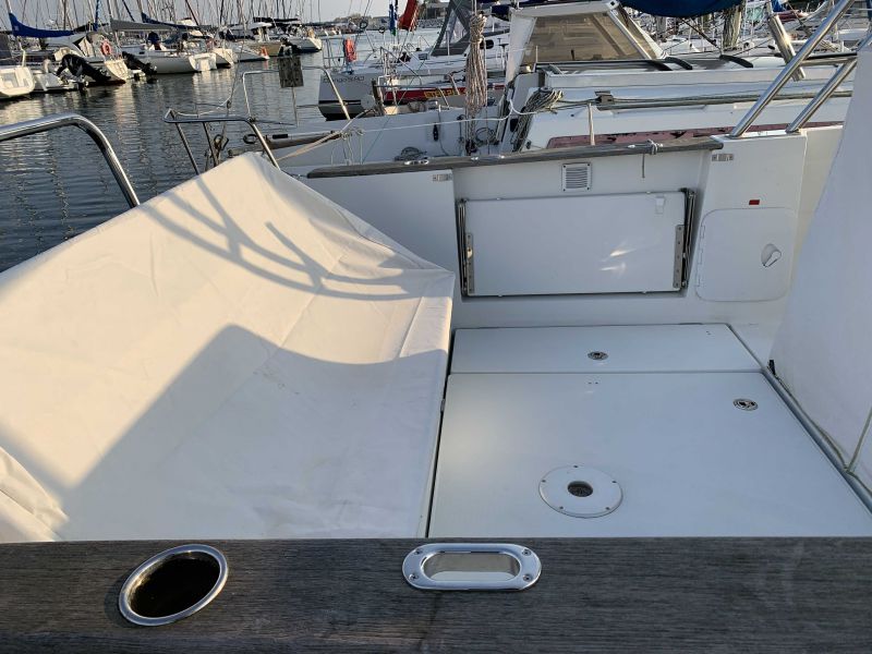BENETEAU FLYER 8.8 SPACEDECK occasion