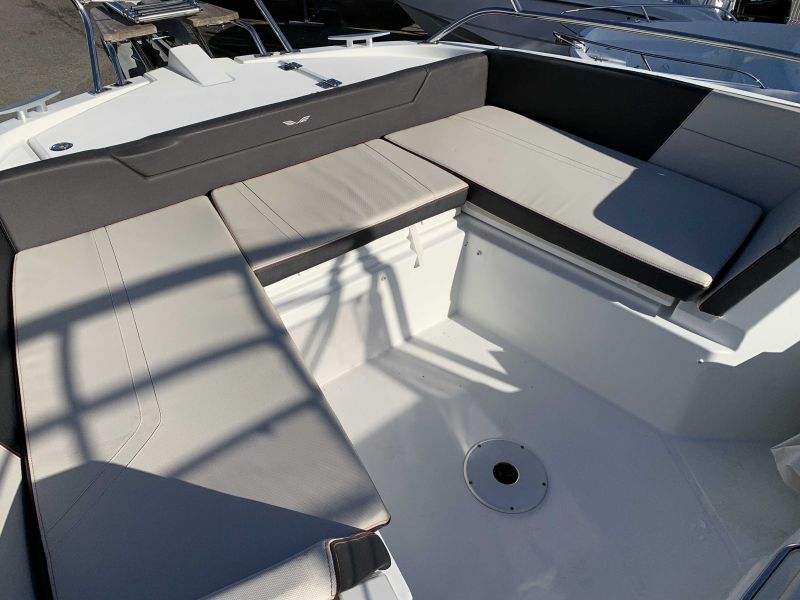 BENETEAU FLYER 8.8 SPACEDECK occasion