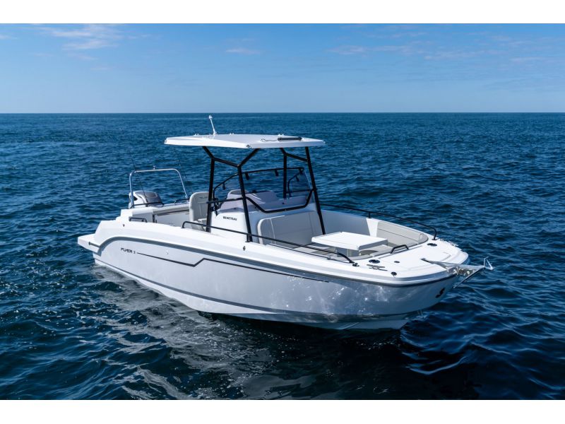 BENETEAU FLYER 8 SPACEDECK V2