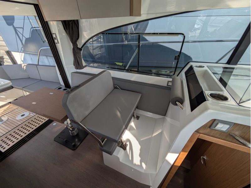 BENETEAU ANTARES 11 OB FLY occasion