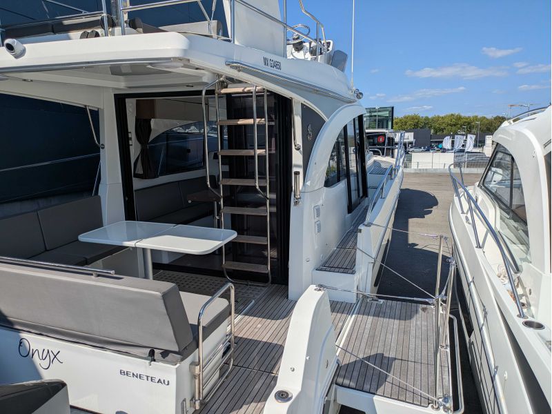 BENETEAU ANTARES 11 OB FLY occasion